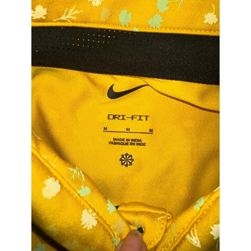 Nike Dri-Fit Victory Tour Floral Golf Polo Yellow Gold Floral Medium